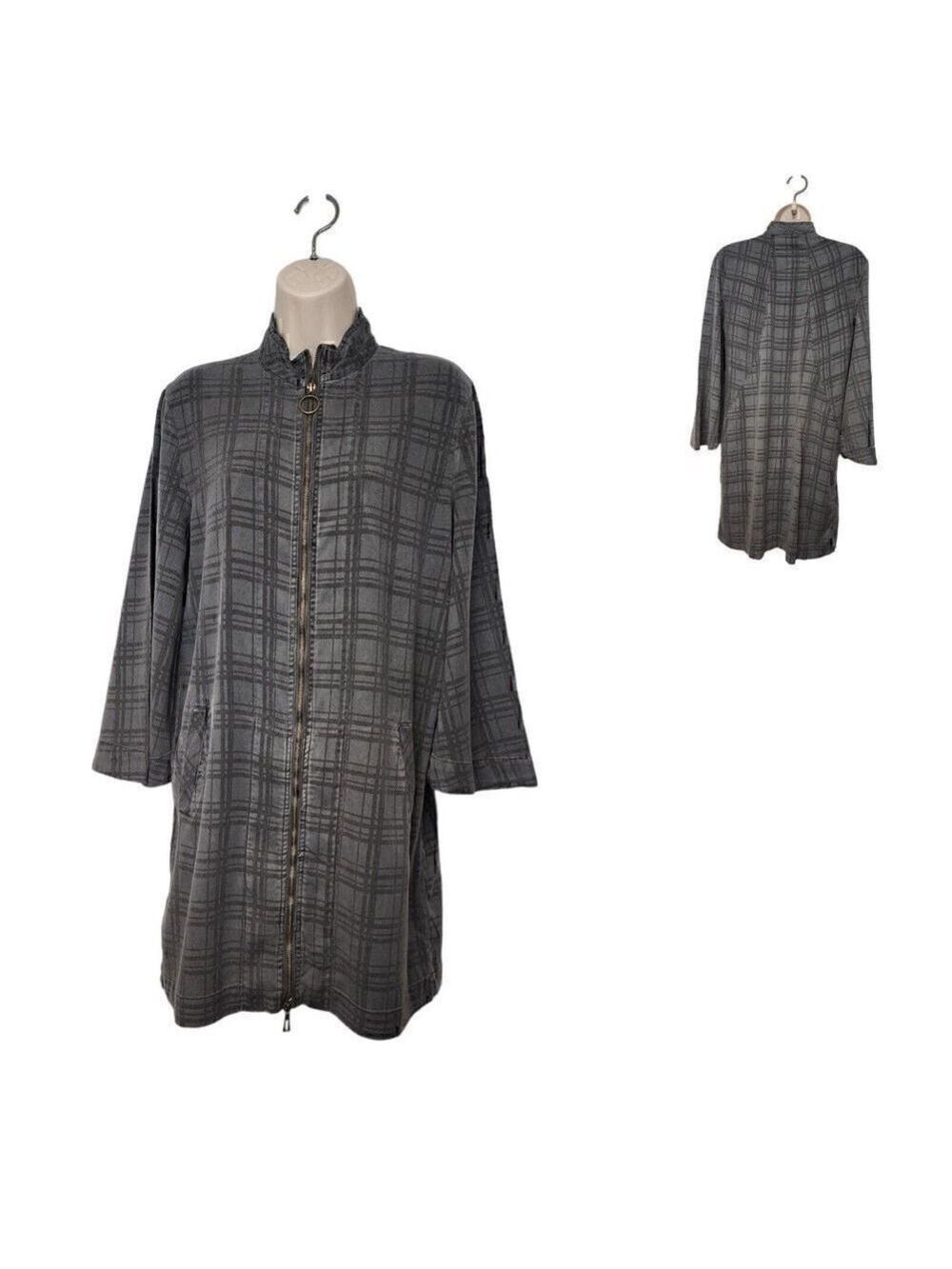 XCVI Boxy Plaid Glen Check Pattern Bell Sleeves Tunic Front Zip Jacket Size XS - Picture 2 of 9